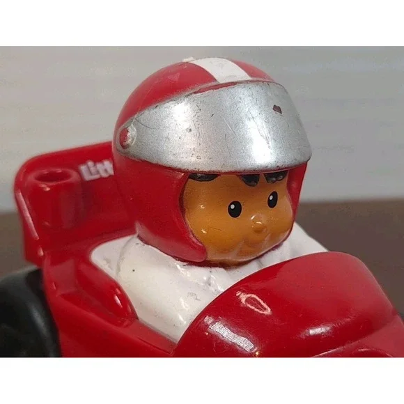 Fisher-Price Little People Wheelies Red Race Car #7 White Shirt Red White Helmet - Picture 5 of 7